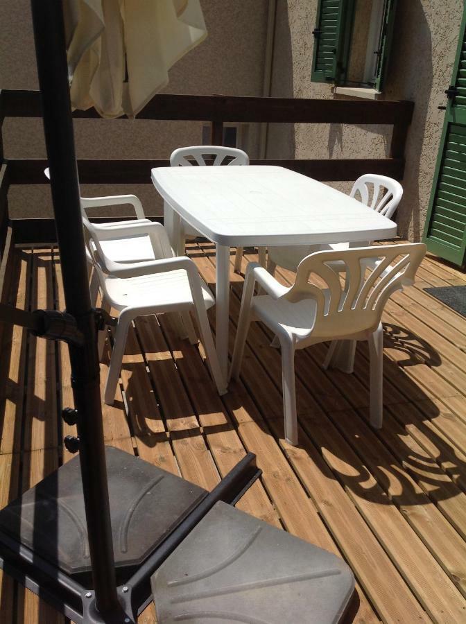 Apartement Alba Oletta Esterno foto